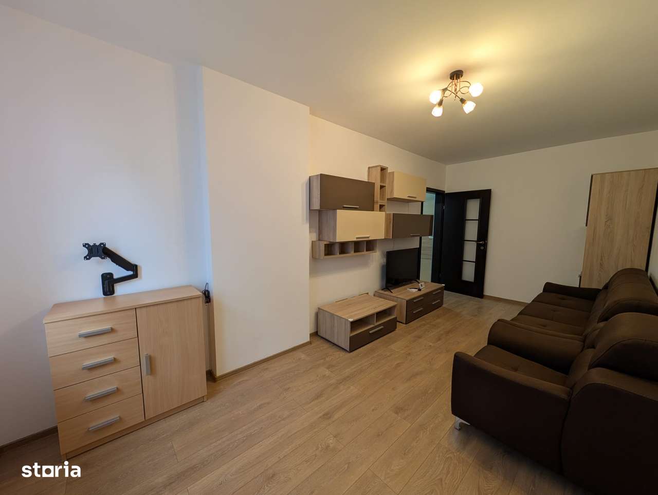 Sub pretul pietei! 61 mp utili, decomandat, parcare subterană, BMW-2