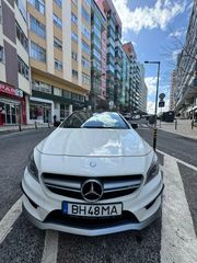 Mercedes-Benz CLA 45 AMG S 4Matic+