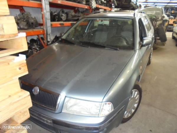 Skoda Octavia 1.4 Gasolina - 2