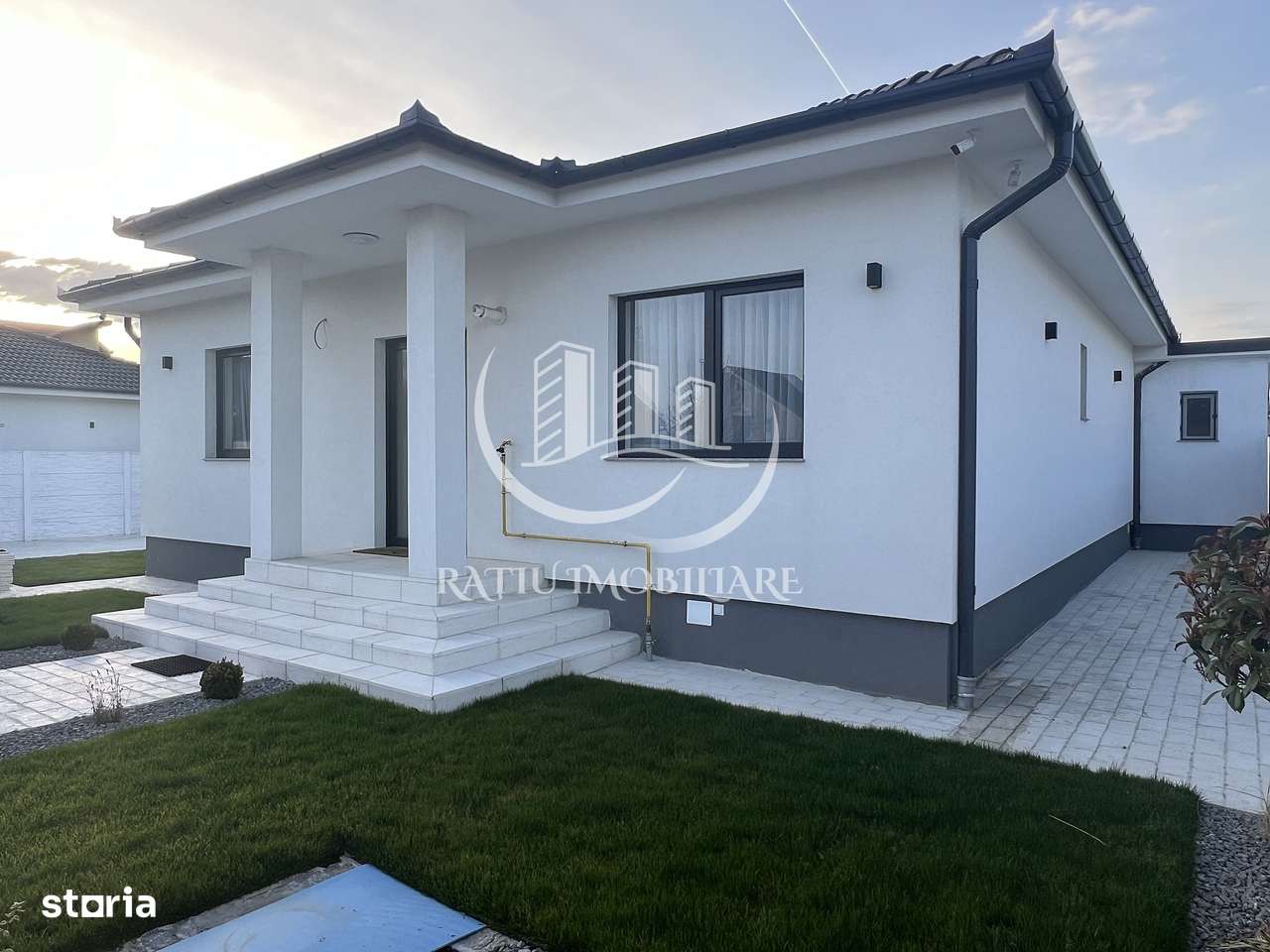 Casa modernă | 4 camere | piscină cu apă geotermală | Oncea | Oradea-0