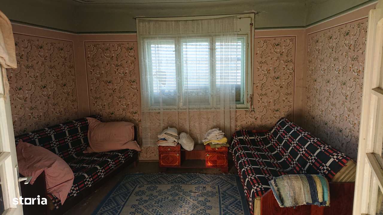 Vând casa - Imagine principală: 4/9