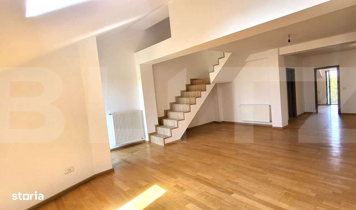 De vanzare apartament cu 3 camere foarte spatios! - Imagine principală: 4/19
