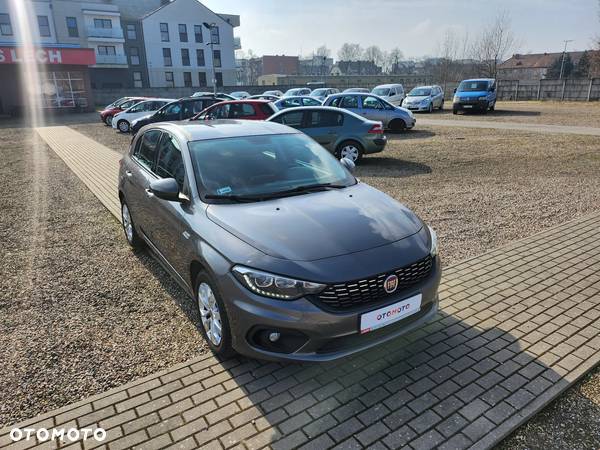 Fiat Tipo 1.6 MultiJet 16v S-Design - 4