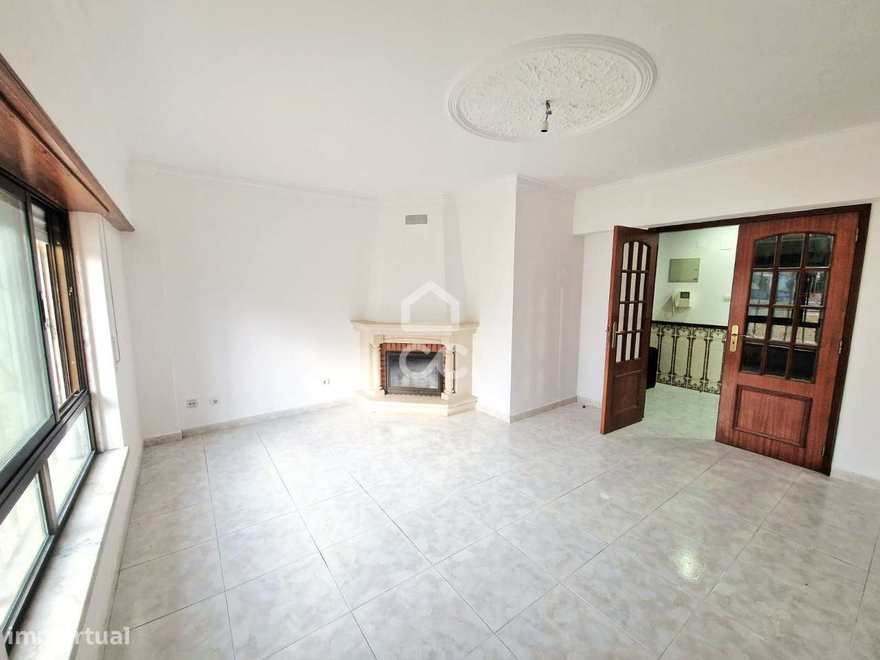 Apartamento T2 em Carregado, Alenquer-1
