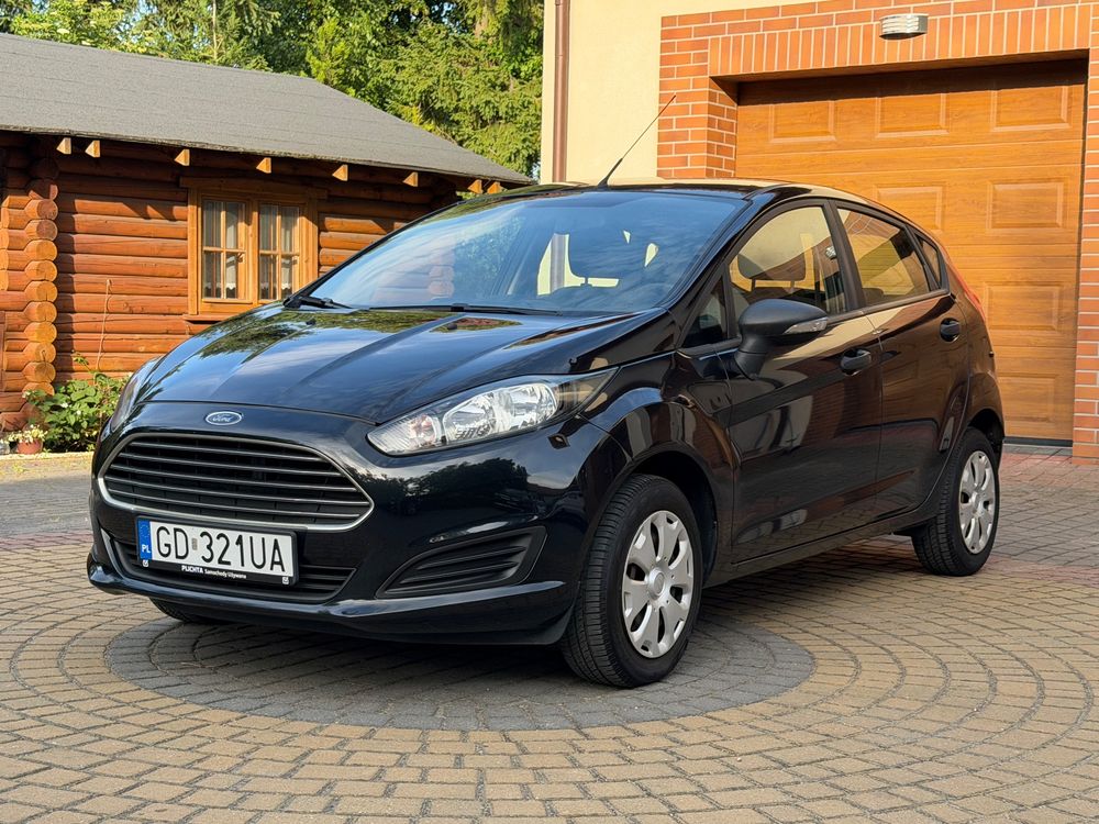 Ford Fiesta Mk7 (2008-) 1.25 Titanium 2014