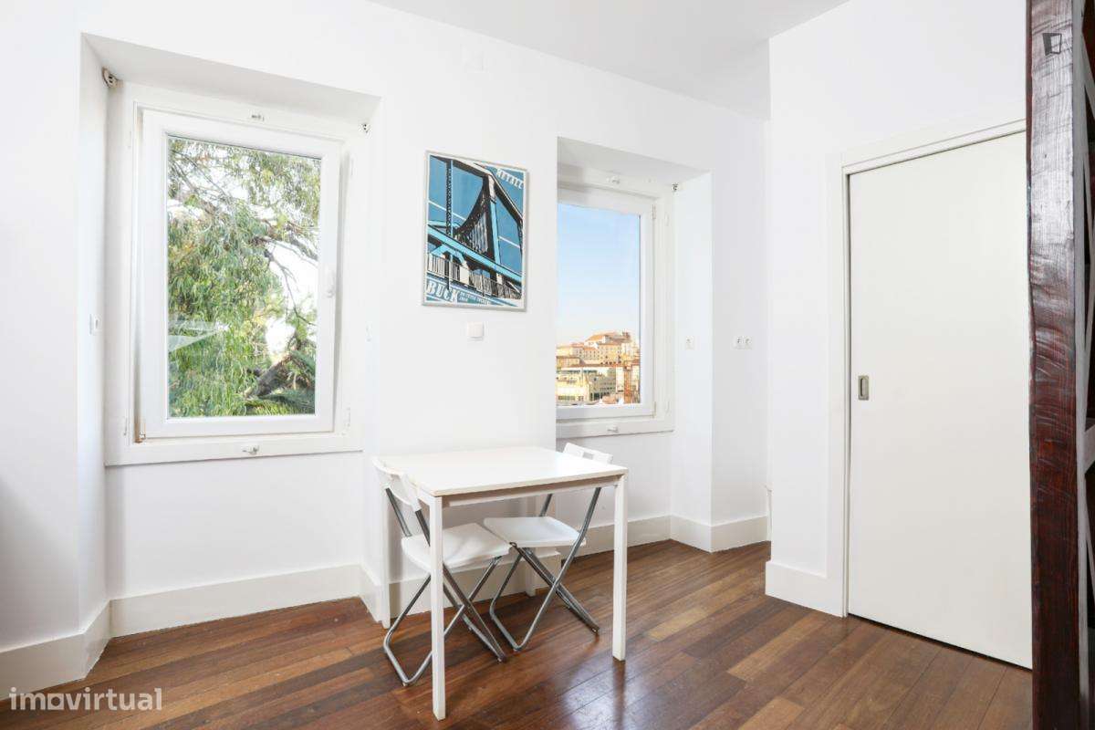 Apartamento com 1 quartos - localizado em Avenida da Liberdade Lisbon - Grande imagem: 4/13