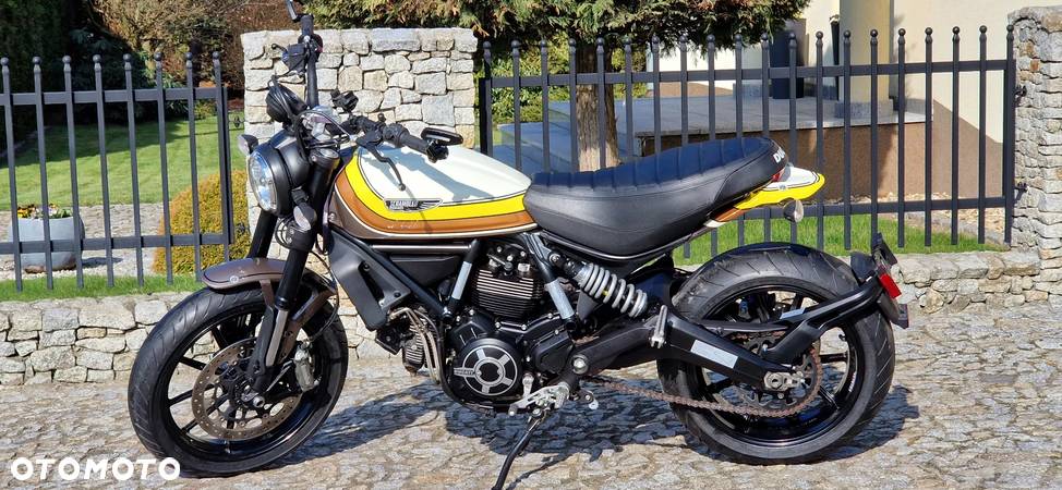 Ducati Scrambler - 4