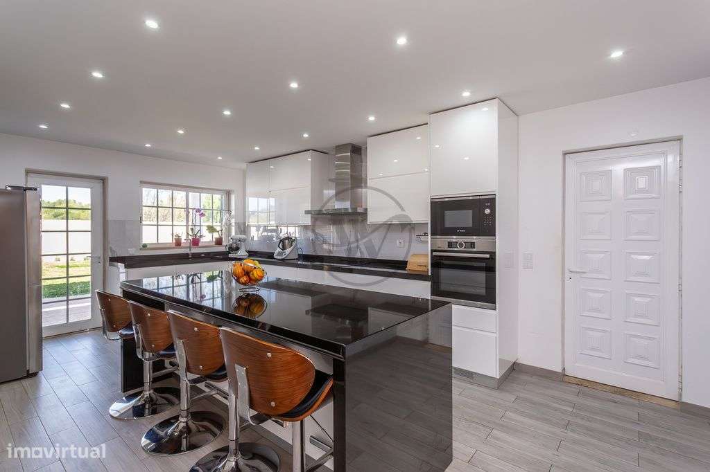 Moradia T5 para venda na Beloura I-10