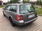 Volkswagen Passat 1.9 TDI Highline Tiptr - 3