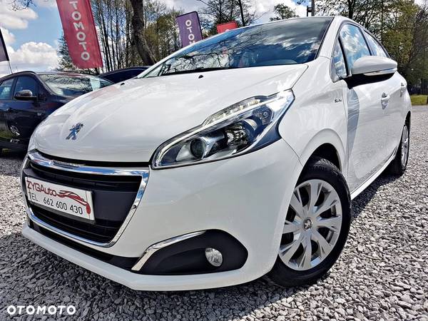 Peugeot 208 1.2 VTi Allure - 29