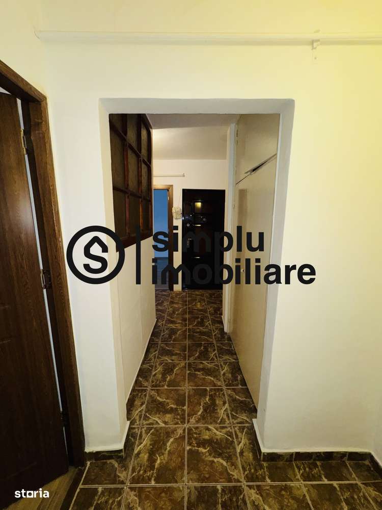 Apartament 2 camere, decomandat -1 MAI-15