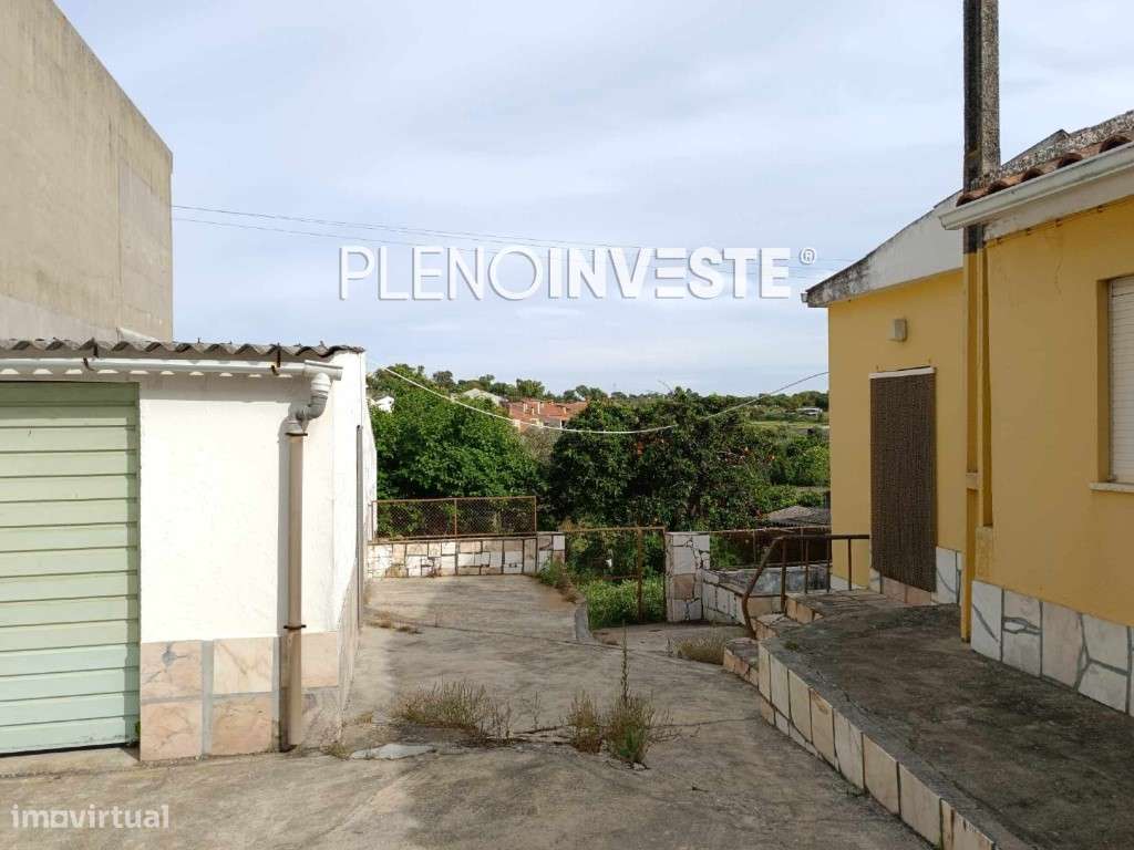 Moradia com garagem e terreno em Vale de Açor-7