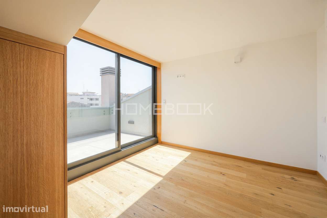 Apartamento T3 Duplex com dois lugares de garagem no centro histórico-28