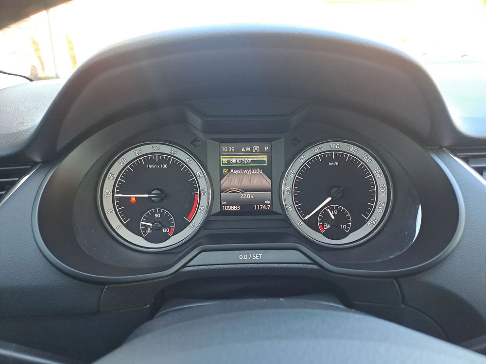 SKODA OCTAVIA 4x4 HAK DSG Blind SPOT 230V 2,0 TDI 150KM Serwis ASO Salon PL VAT23%