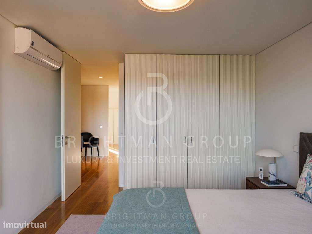 Novo Penthouse T4 duplex no coração do Campo Grande-18