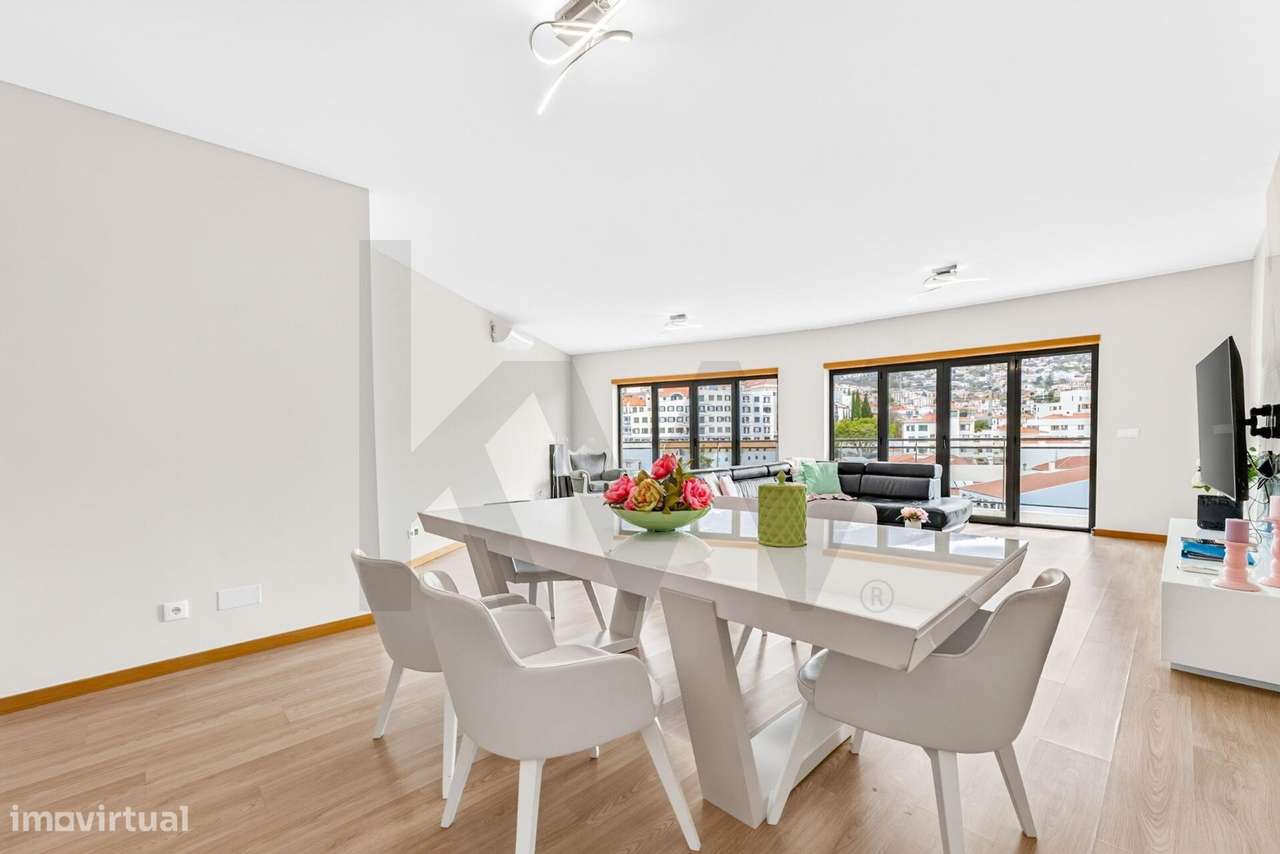 Apartamento T3 de Excelência com Licença de Alojamento Local | Rua 5 d-8