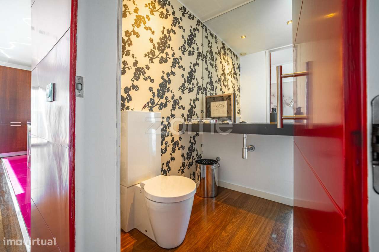 Exclusiva Moradia de Luxo T5+1 com Vista Mar | Lote de 960 m²-15