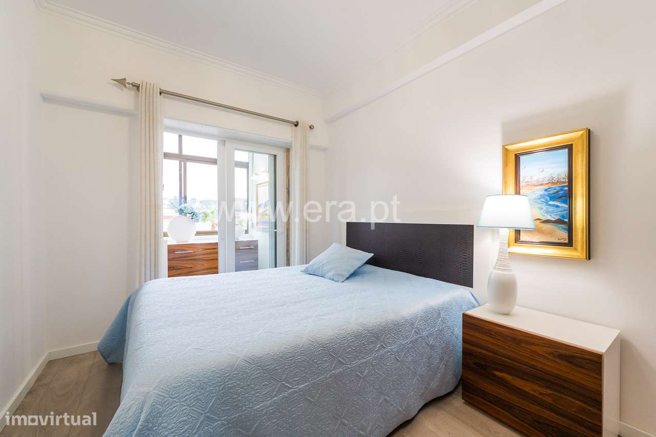 Apartamento T3 Remodelado - Transformado em T2-25