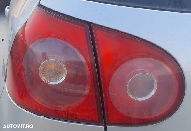 Lampa stop spate / tripla Caroserie stanga VW GOLF 5, GOLF 5 variant (1K)  2003  > 2009 - 1