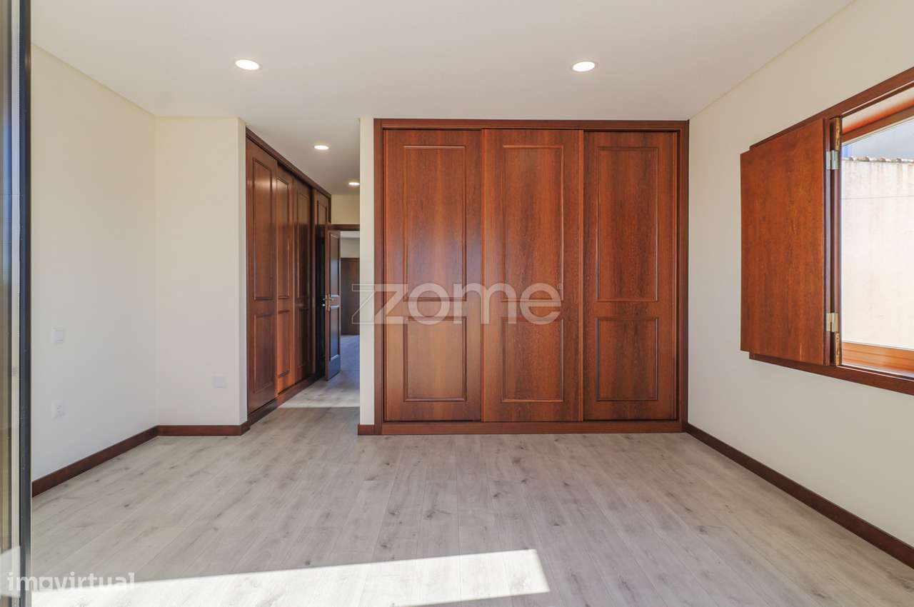 Moradia T4+1 Isolada - Grande imagem: 4/60