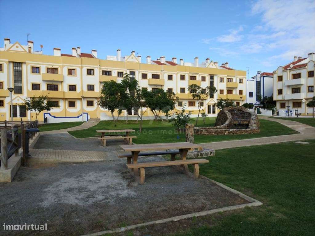 Apartamento T2 Imperdível em Milfontes! - Grande imagem: 1/13