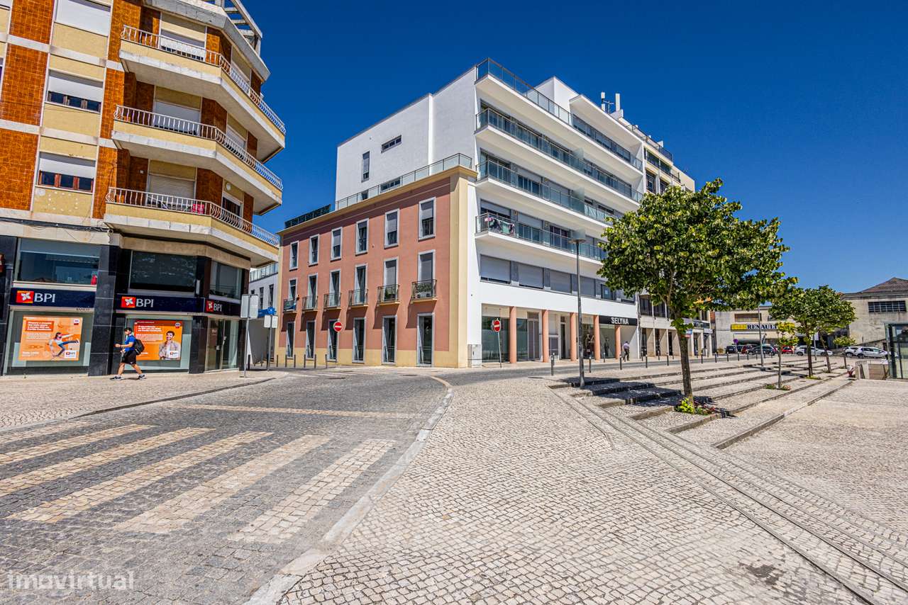 Apartamento T3 de Excelência no Centro do Cartaxo-6