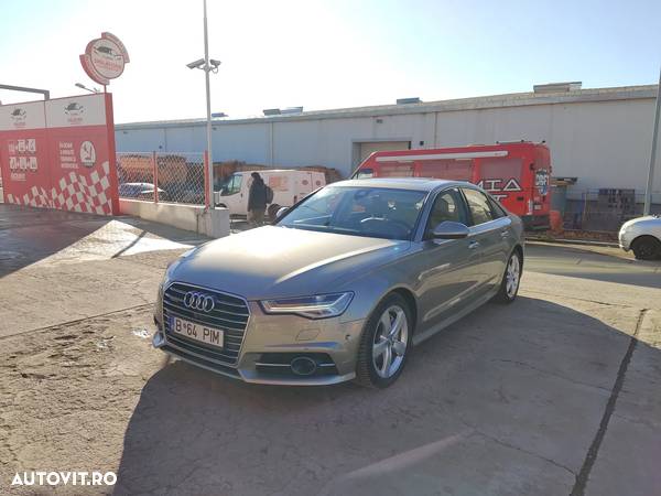 Audi A6 3.0 TDI quattro S tronic - 32