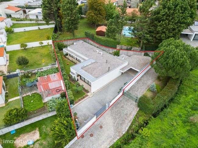 Fantástica Moradia T3 Térrea de Luxo em Braga-30