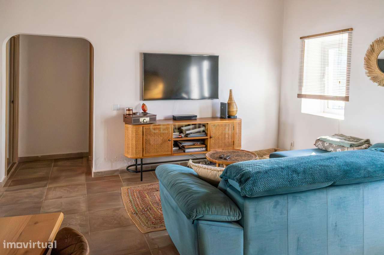 Belíssima Moradia T2 Renovada - Grande imagem: 2/12