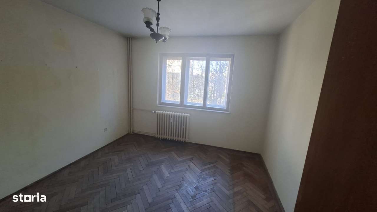 Apartament 4 camere – Ploiești Bld Republicii (Casa Roșie/McDonald’s)-6