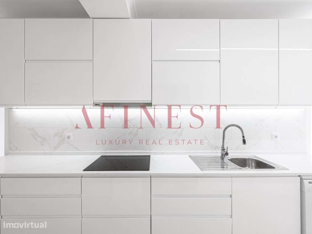 APARTAMENTO T4 EM ALMADA - VISTA RIO - 5 MIN DO BARCO PARA LISBOA - Grande imagem: 5/30