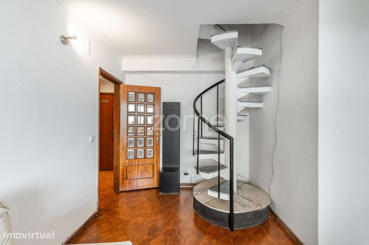 Apartamento T2 Duplex - Leça do Balio-17