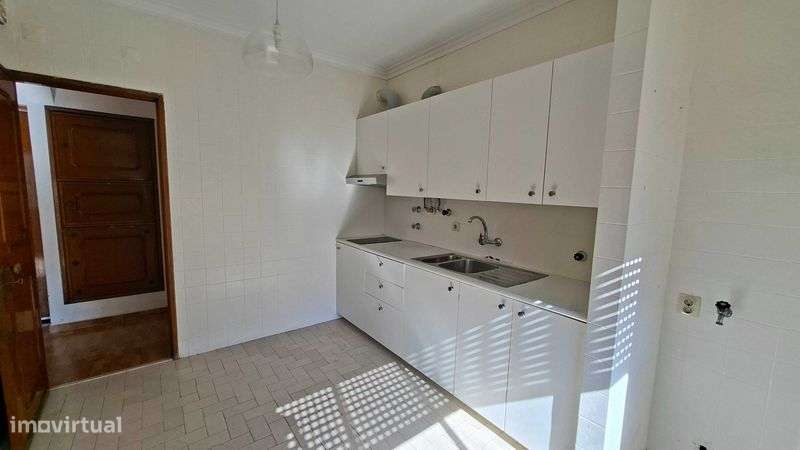 Apartamento T3 duplex - Grande imagem: 5/12