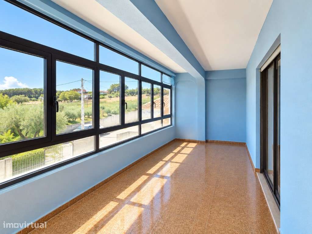 MORADIA 195 m² COM POTENCIAL PARA 2 HABITAÇÕES | PRÓXIMA DAS PRAIAS...-4