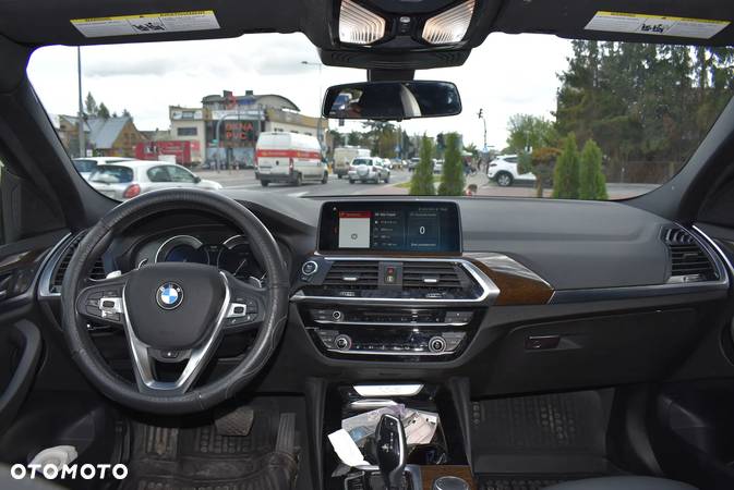 BMW X4 - 15