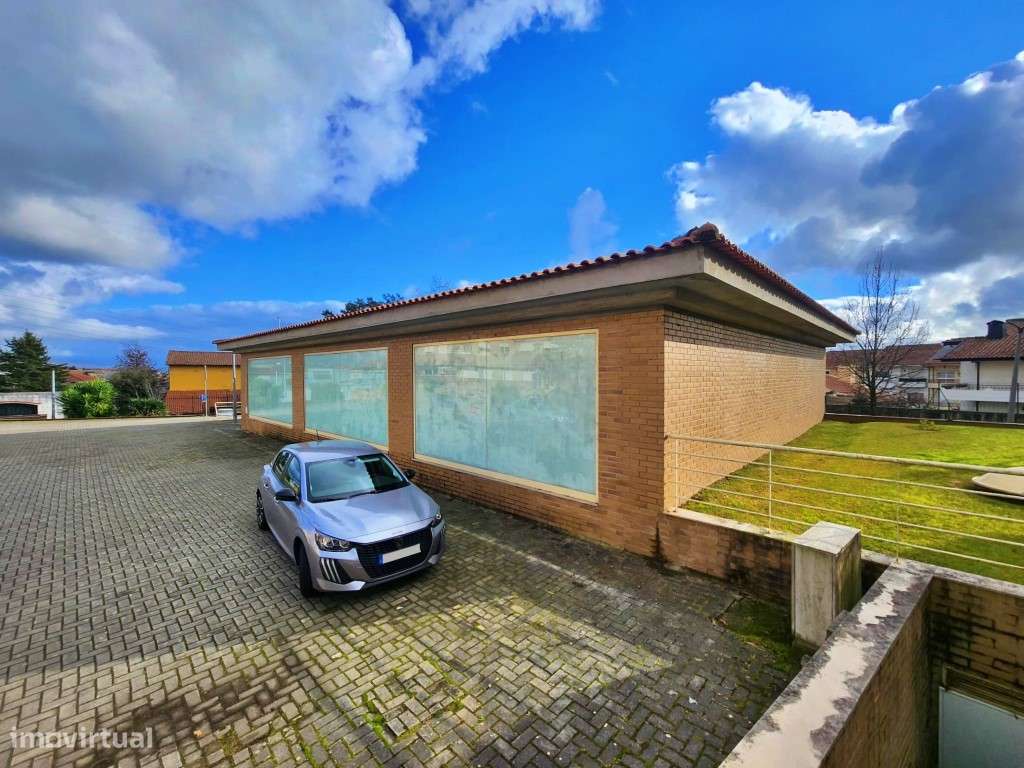 Espaço comercial com 524 m2 em Avintes - Grande imagem: 3/13