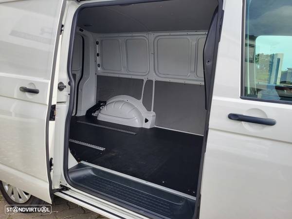 VW Transporter 2.0TDI Extra AC - 12