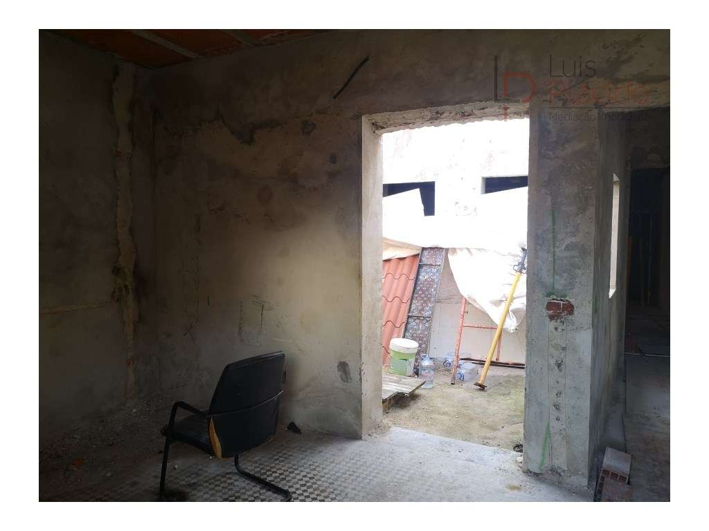 Moradia Centro Histórico de Sines | Projeto Aprovado | Excelente Te...-21