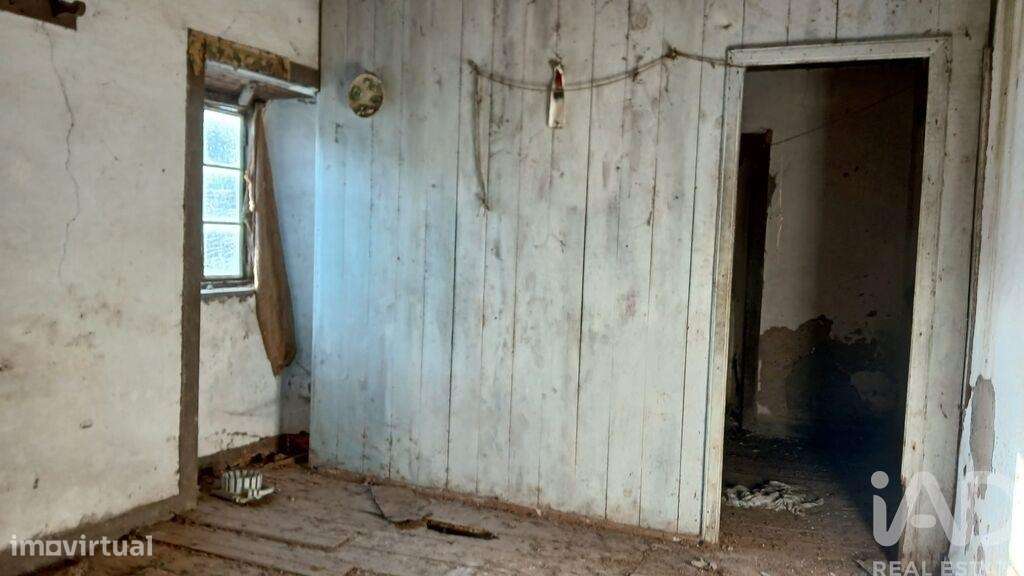 Prédio T1 em Alvares de 24,00 m2 - Grande imagem: 4/12