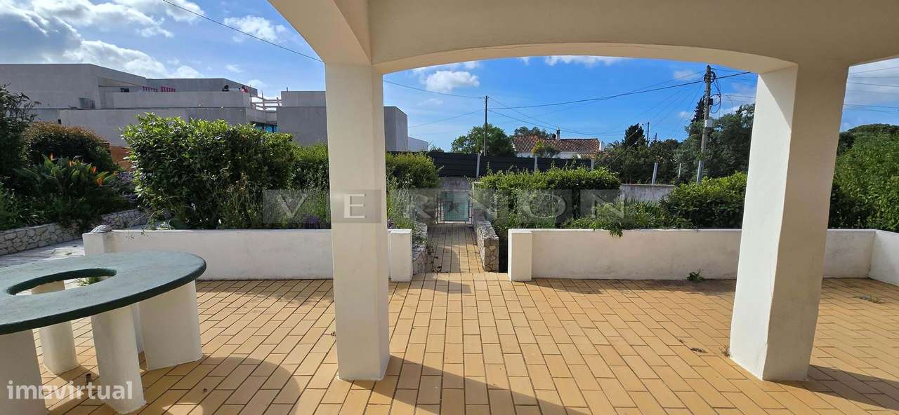 Algarve, Carvoeiro, para venda, moradia T3 com garagem, em localização-6