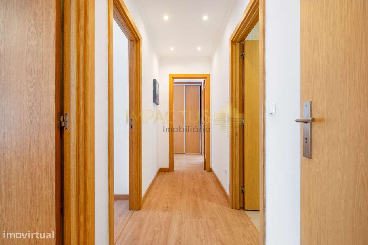 Apartamento T3 renovado em Alfena-12