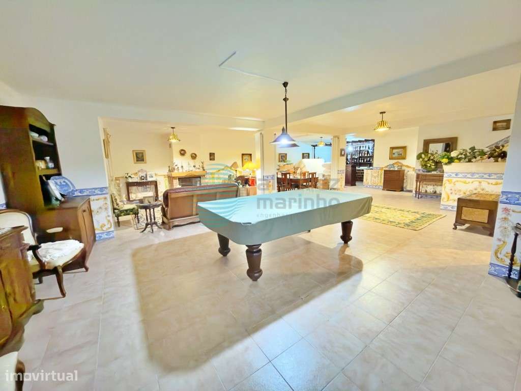 Moradia V5 com terreno com 2075m2, vista de mar-53