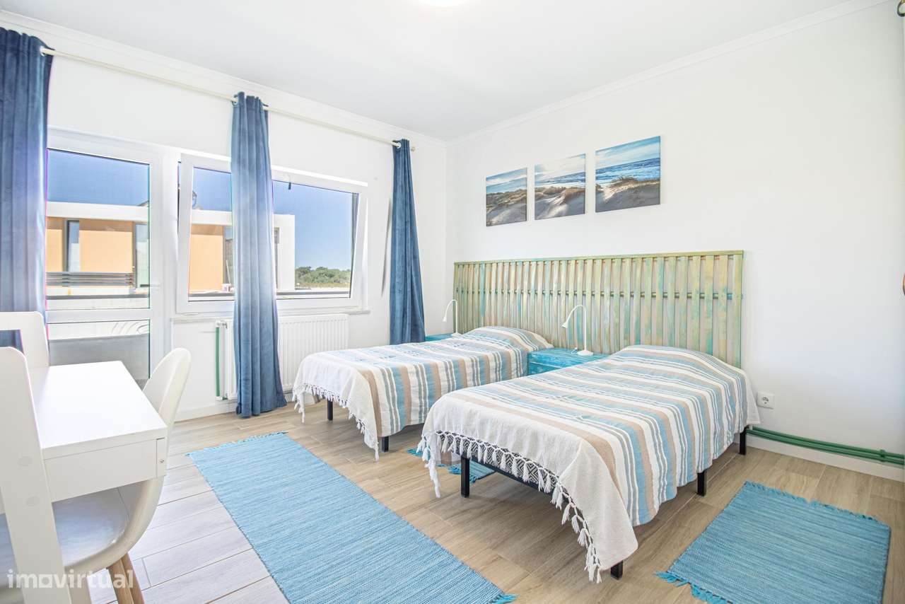 Vivenda T6 para venda !Conheça a sua casa de sonho na Lagoa... - Grande imagem: 2/49