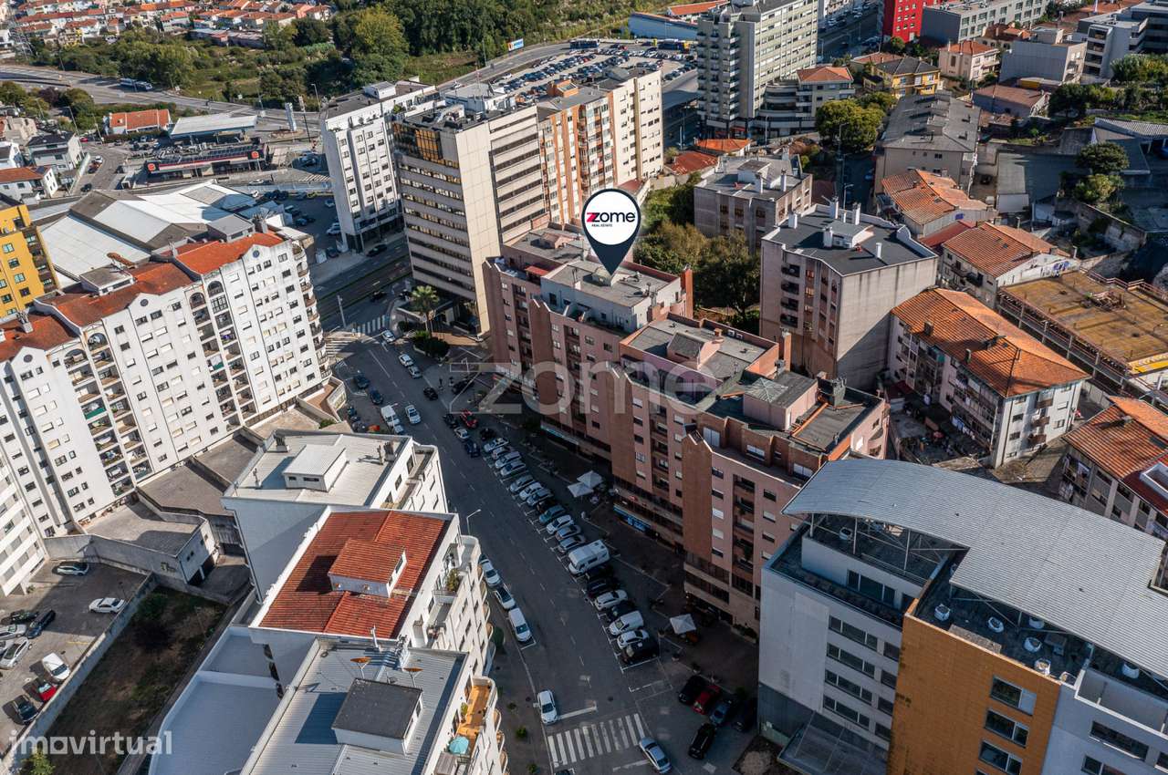 T2 Mobilado junto ao Metro (D. João II), Vila Nova de Gaia - Grande imagem: 5/43