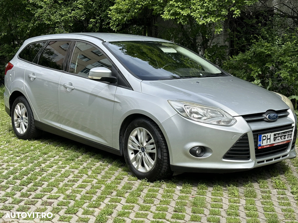 Ford Focus - 2