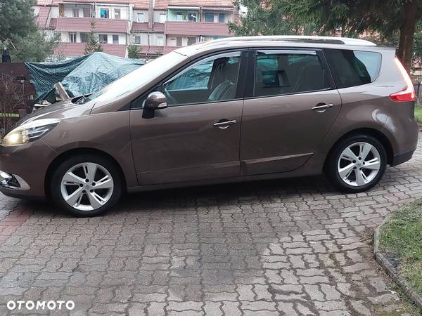 Renault Scenic - 7