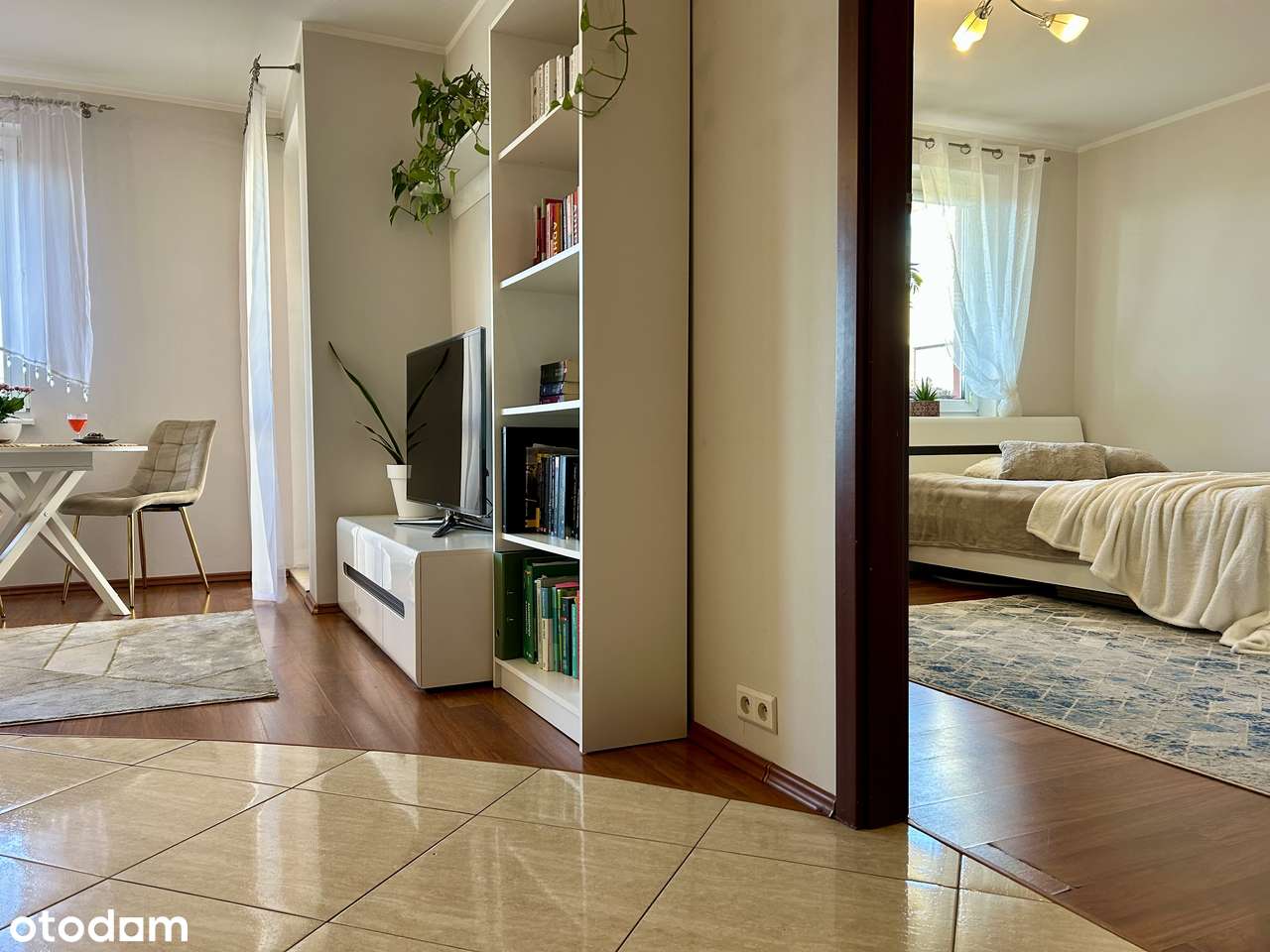 Centrum miasta, przestronne, 2 pokojowe z tarasem i miejscem w garażu-11