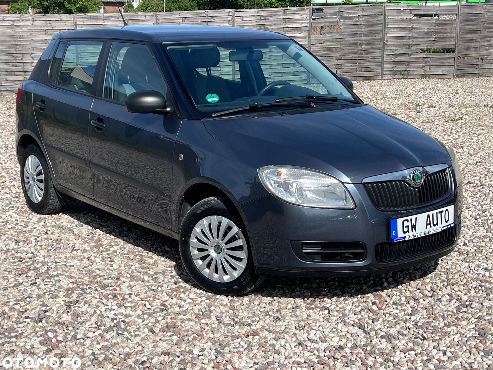 Skoda Fabia 1.2 HTP - 2