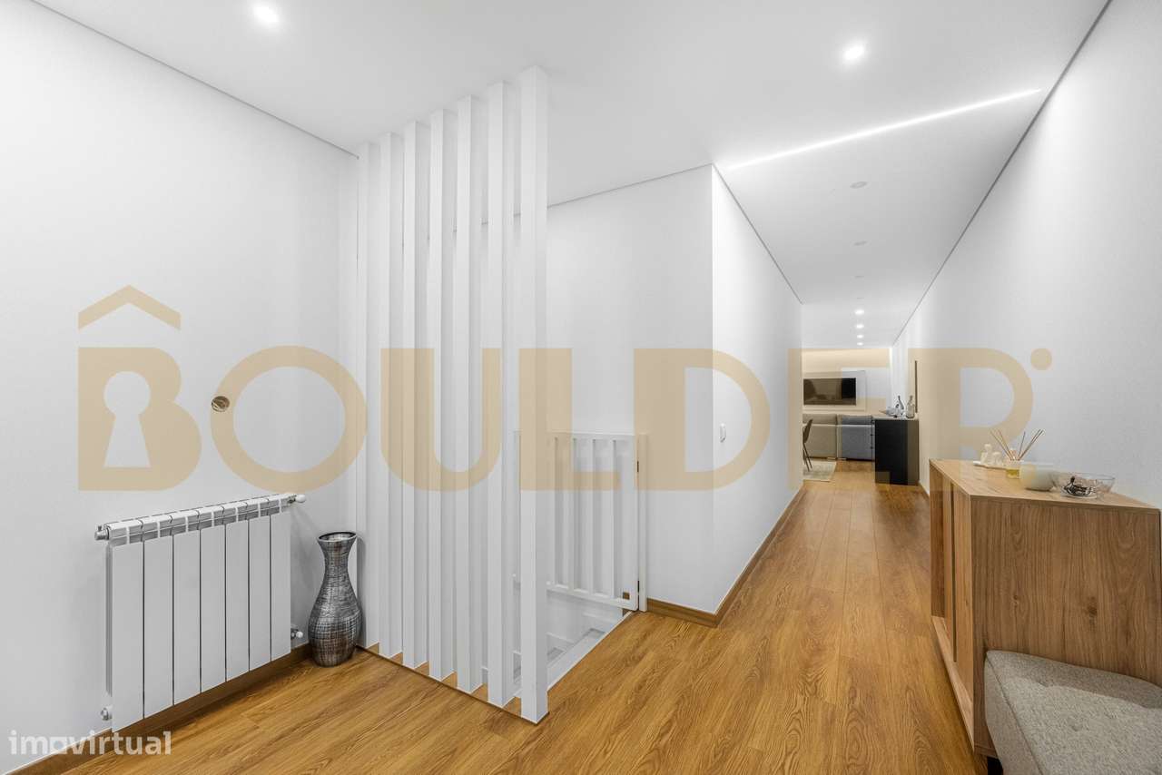 Moradia T4 de Arquitetura Moderna-41