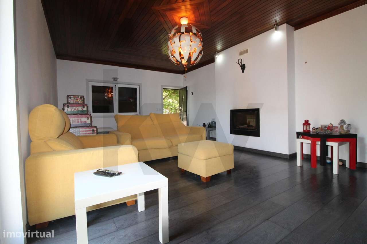 Andar moradia T3 + Apartamento T1 - Grande imagem: 5/28